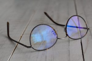 Verres anti-lumière bleue