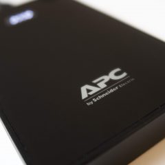 mobile power pack APC by Schneider Electric  – La batterie nomade indispensable !